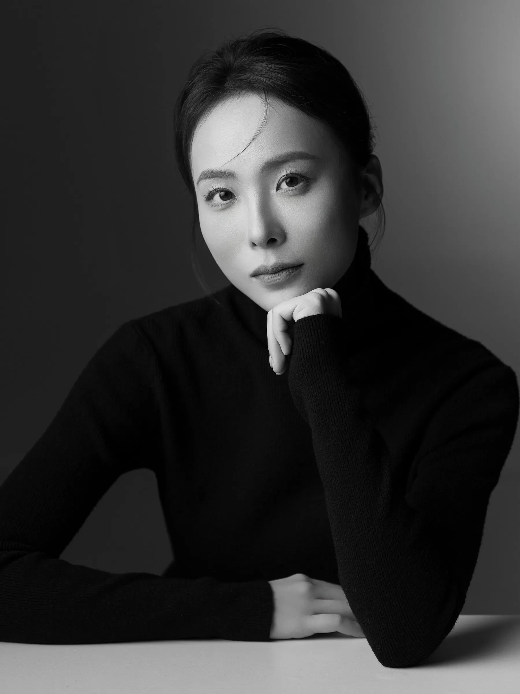 Portrait of Yiqiu Liu
